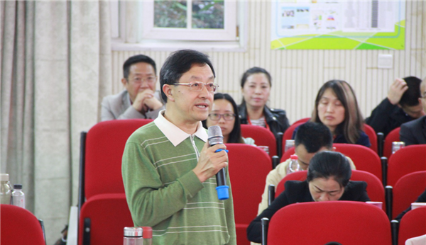 四川陶行知研究会小学委员会校长学术年会在实小西区召开