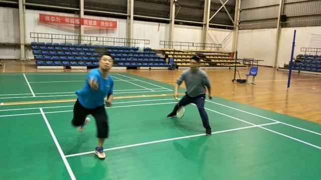 务实创新，“羽”众不同——记四川省彭州中学第2届羽毛球比赛