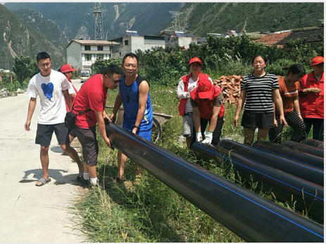 绵虒中学校党员教师不忘育人报国初心 牢记服务群众使命积极融入各项救灾救援工作