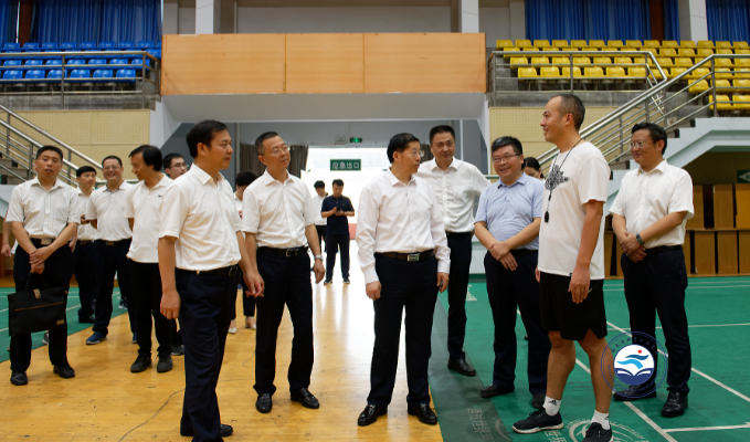 全国“全民健身日”活动四川省分会场暨四川省“百城千乡万村”全民健身运动启动仪式在我市举行