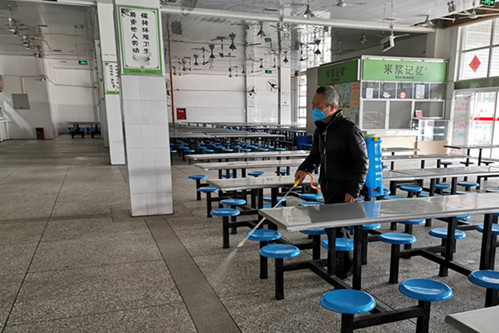 广汉教育后勤人抗击疫情在行动