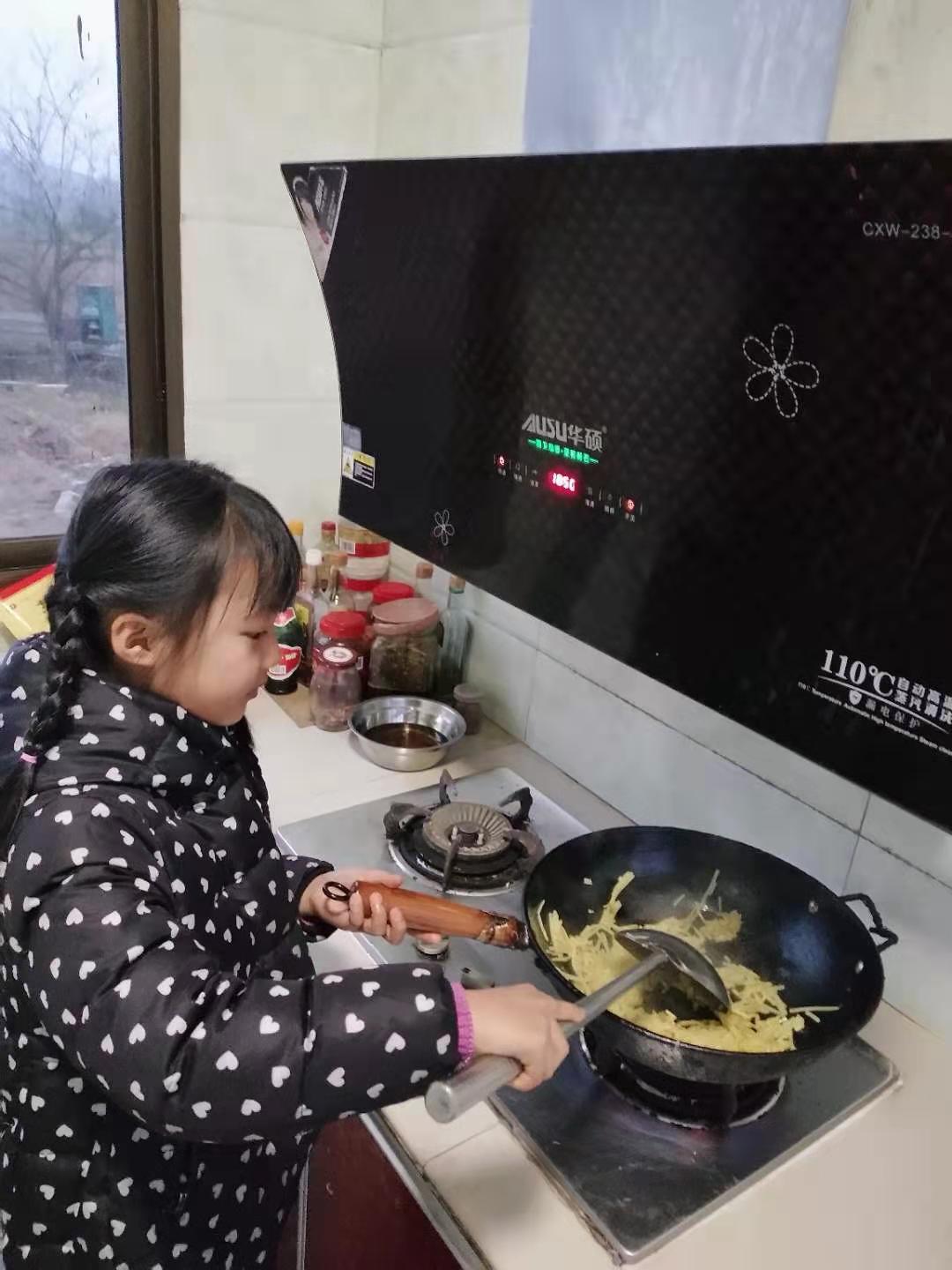 罗江区教育局：家校齐努力 疫情共防控