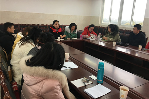 广汉黄若庆名师工作室总结年度工作