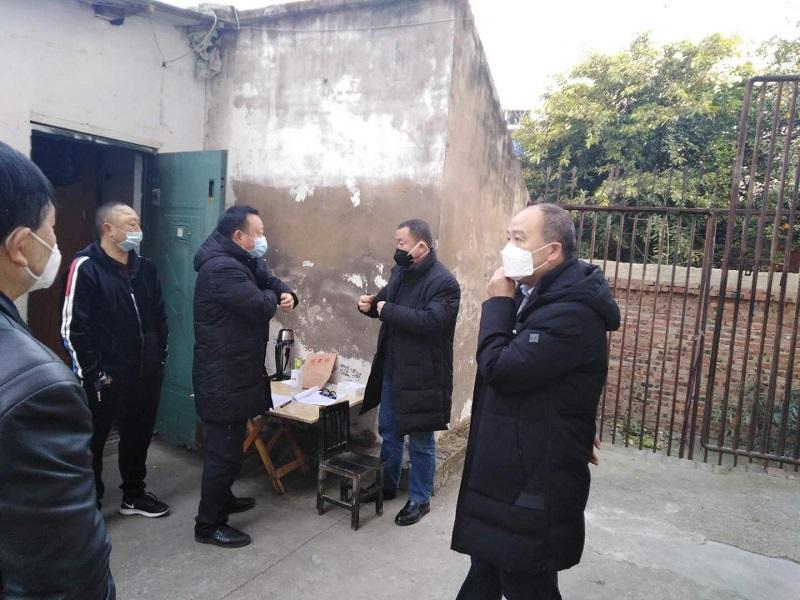 梓潼县教体局党委防疫路上不停歇