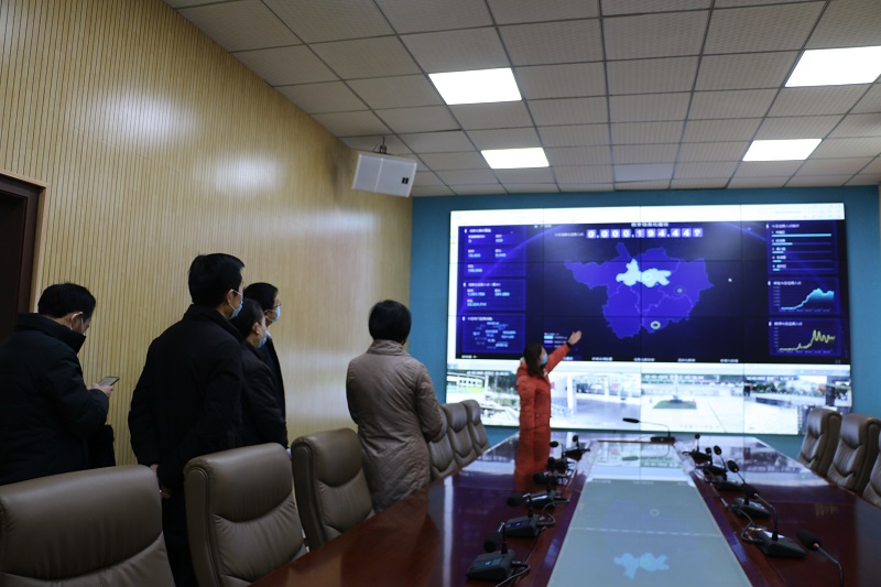 中共广元市委常委王岩辞检查市教育局疫情防控指导全市在线教学工作