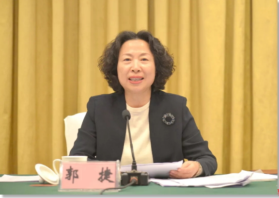 全市基础教育工作会及基础教育重大改革专题培训会召开