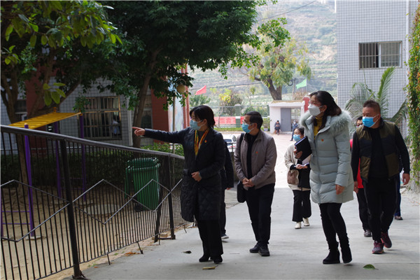 仁和区：疫情防控防治和开学复课准备必须两手齐抓
