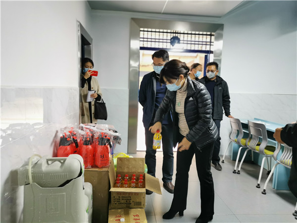 仁和区委常委检查学校疫情防控工作，调研指导开学准备工作