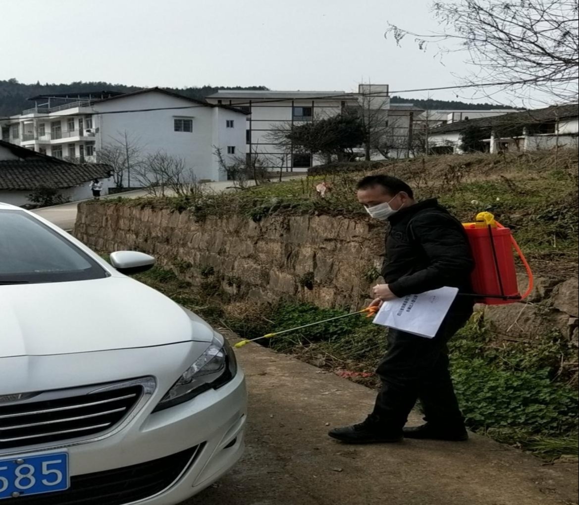 共克时艰齐并肩，抗疫育人正当时——疫情之下，四川省漆英名校长工作室这样行动