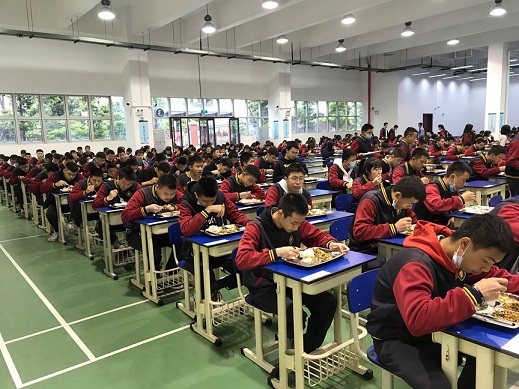 中和职中，我们终于回来了！——记高一学子返校复课