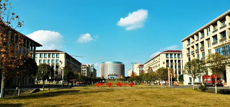 泸州技师学院（公办）